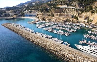 Порт Marina Greenwich - нулевой меридиан в Алтее