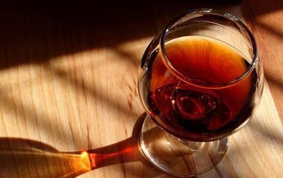 Пачаран - испанский ликёр на основе ягод тёрна с анисом