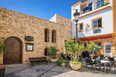 Площадь Plaza de la Villa Площадь Plaza de la Villa в Кальпе