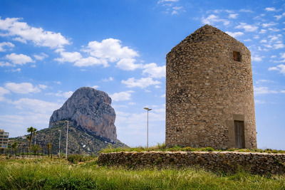 Башня Torre Molinera Башня Torre Molinera в Кальпе