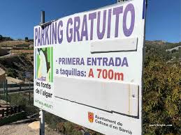 Aparcamiento gratuito en las cascadas del Algar