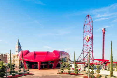 Ferrari Land — тематический парк с одной из самых быстрых горок Европы