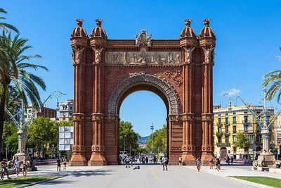 Arc de Triomf Barcelona — uno de los símbolos de la ciudad