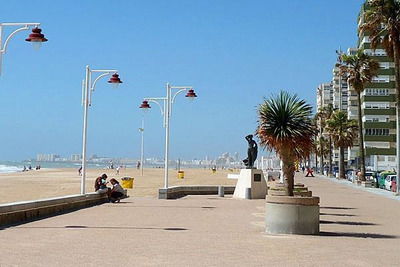 Beaches and promenade of Cadiz