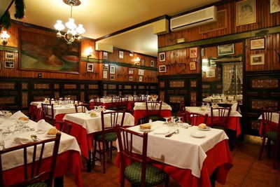 Restaurants with traditional Madrid cuisine