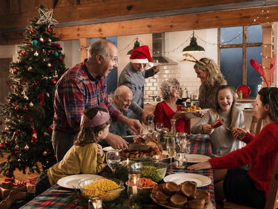 Cena familiar de Navidad en España en Nochebuena