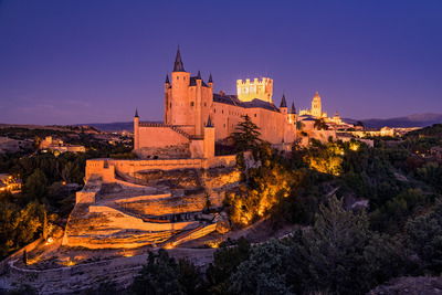 Смотровая площадка Pradera de San Marcos — лучшие виды на Алькасар