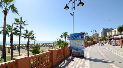 Benalmádena Costa beaches, marina and hotels