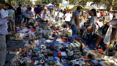 Mercadillos en Málaga los domingos, el rastro del Cortijo de Torres