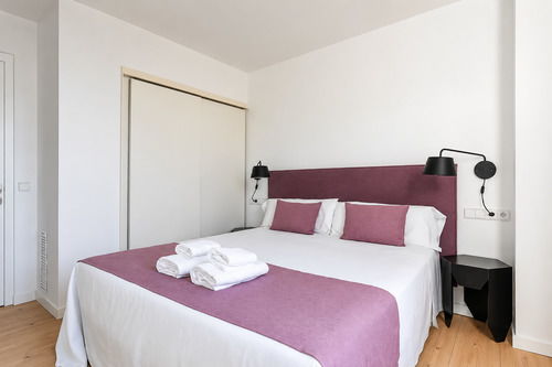 Holiday Rentals Los Salados - отели с бассейном в Севилье