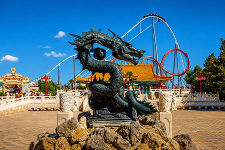 Área temática de China en PortAventura World