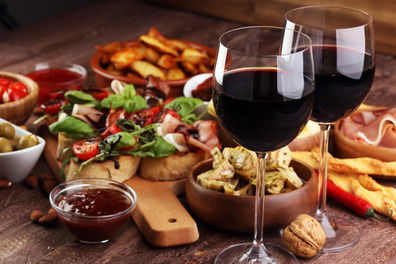 Wine and tapas tours Malaga