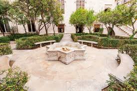 The courtyard at the Silk Exchange